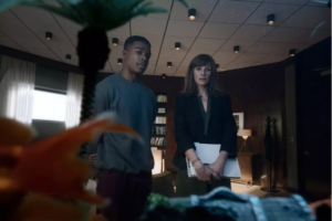 ‘Homecoming’ Review: A Movie Star Comes Down to Earth For Gripping Thriller
