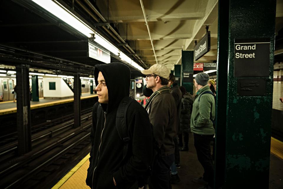 Mr Robot Season 4 Episode 1 Review: Breaking Down ‘Unauthorized’