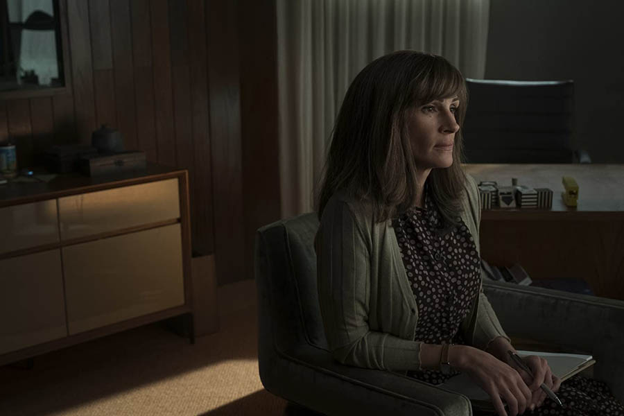 The Outer Banks Voice: Stream On – More unreliable narrators in Homecoming and Mr. Robot